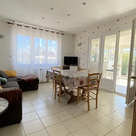 Maison Spacieuse, Proche - 6 Pers. - Fr-1-246a-392 度假居 奥雷龙圣皮耶尔